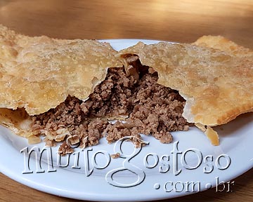 Pastel Frito de Carne